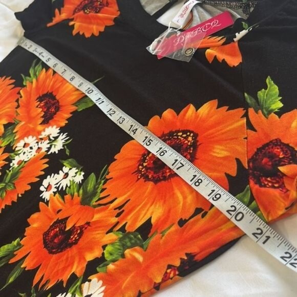 DouBCQ Jumpsuit NWT with Pockets, Soft Knit, Floral Black & Orange, Large - Picture 9 of 11